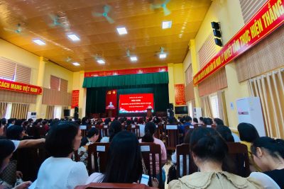 HỘI NGHỊ BỒI DƯỠNG, TẬP HUẤN CHÍNH TRỊ HÈ NĂM 2025 ĐỐI VỚI CBQL, GV, NV NĂM HỌC 2025-2026